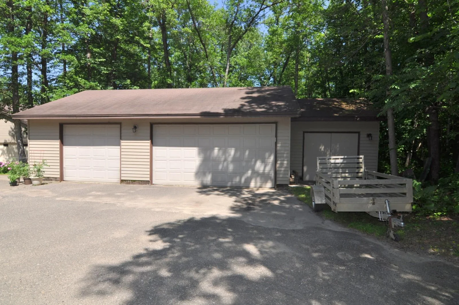 Detached garage and work space