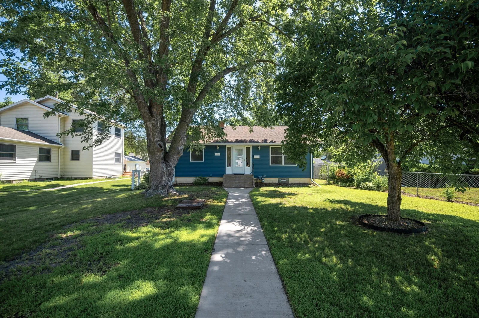 02_5312_Irving2_mls.jpg