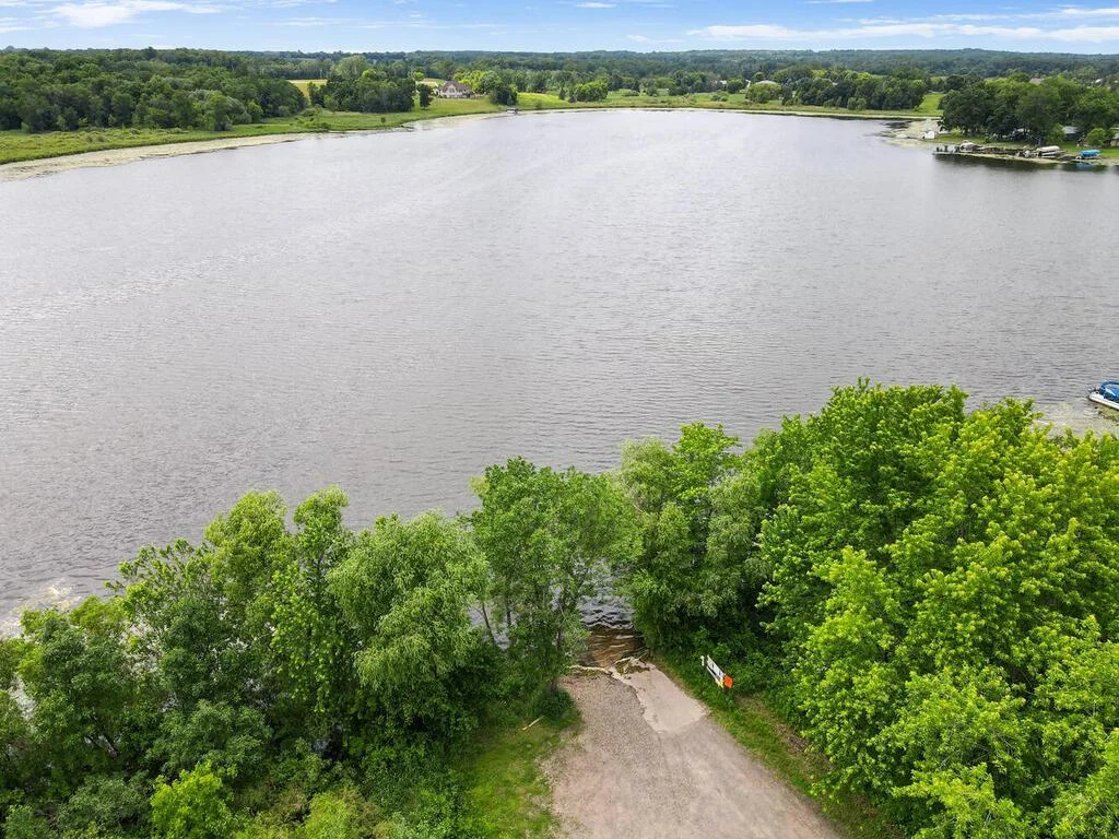 44775 Bending Ave Harris MN 55032 USA-019-010-047-MLS_Size.jpg