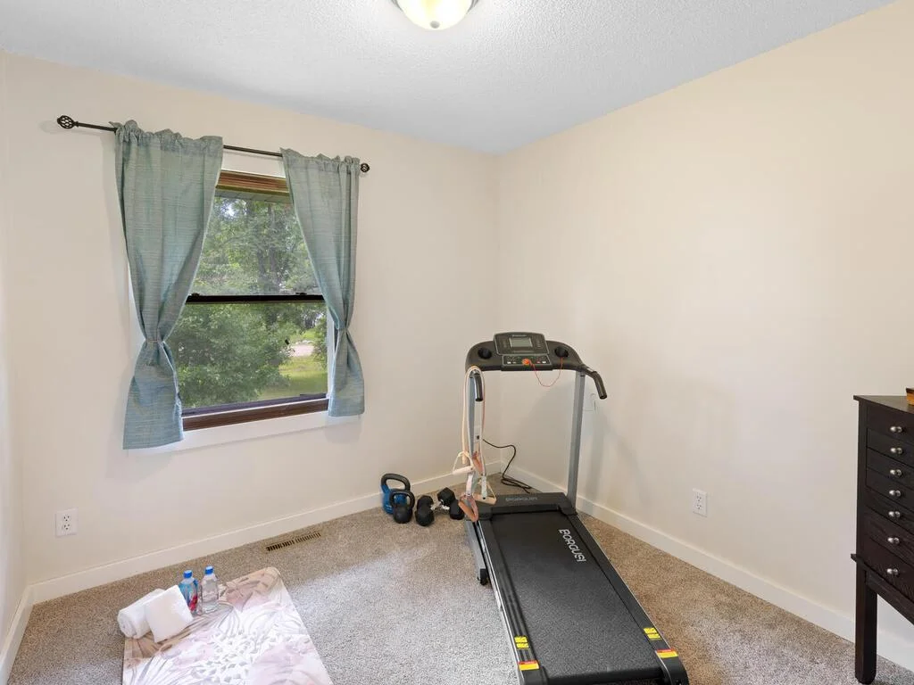 44775 Bending Ave Harris MN 55032 USA-039-044-031-MLS_Size.jpg