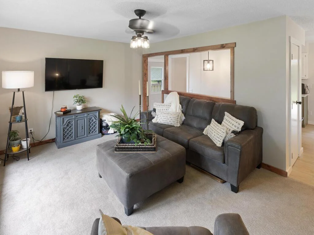 44775 Bending Ave Harris MN 55032 USA-029-042-021-MLS_Size.jpg