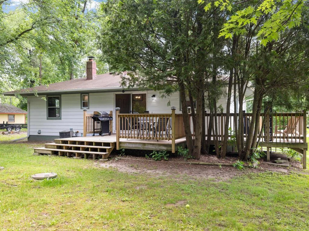 44775 Bending Ave Harris MN 55032 USA-015-039-012-MLS_Size.jpg