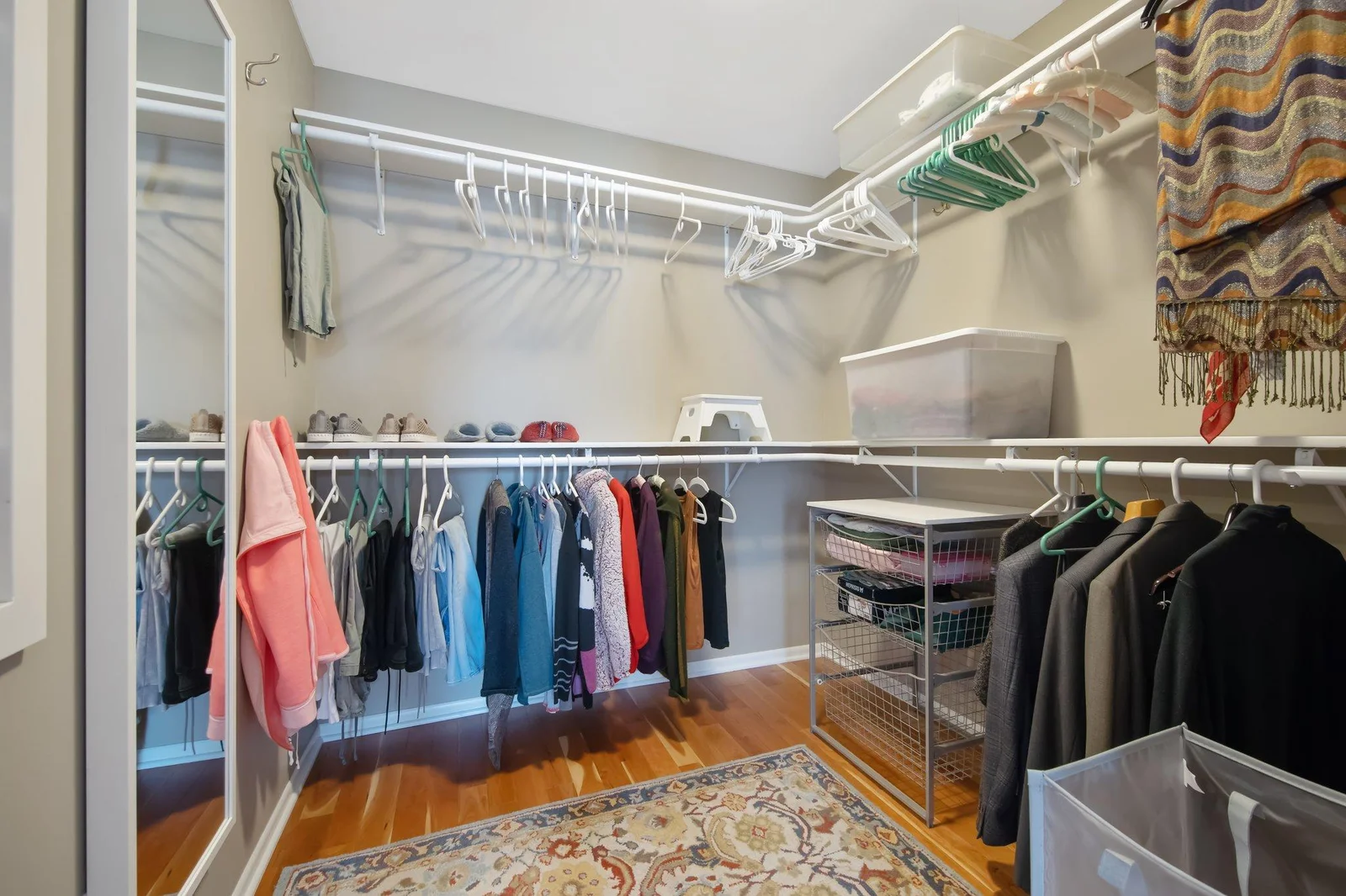 30-web-or-mls-2261 Ash St-25.jpg