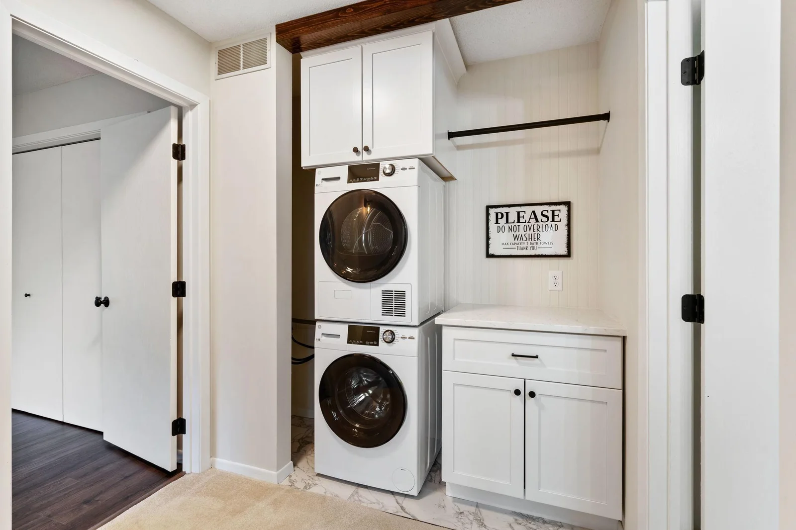 26-web-or-mls-434-e-11th-st-d.jpg