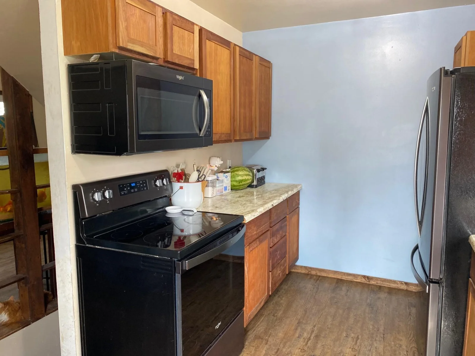 kitch cabinets.jpg
