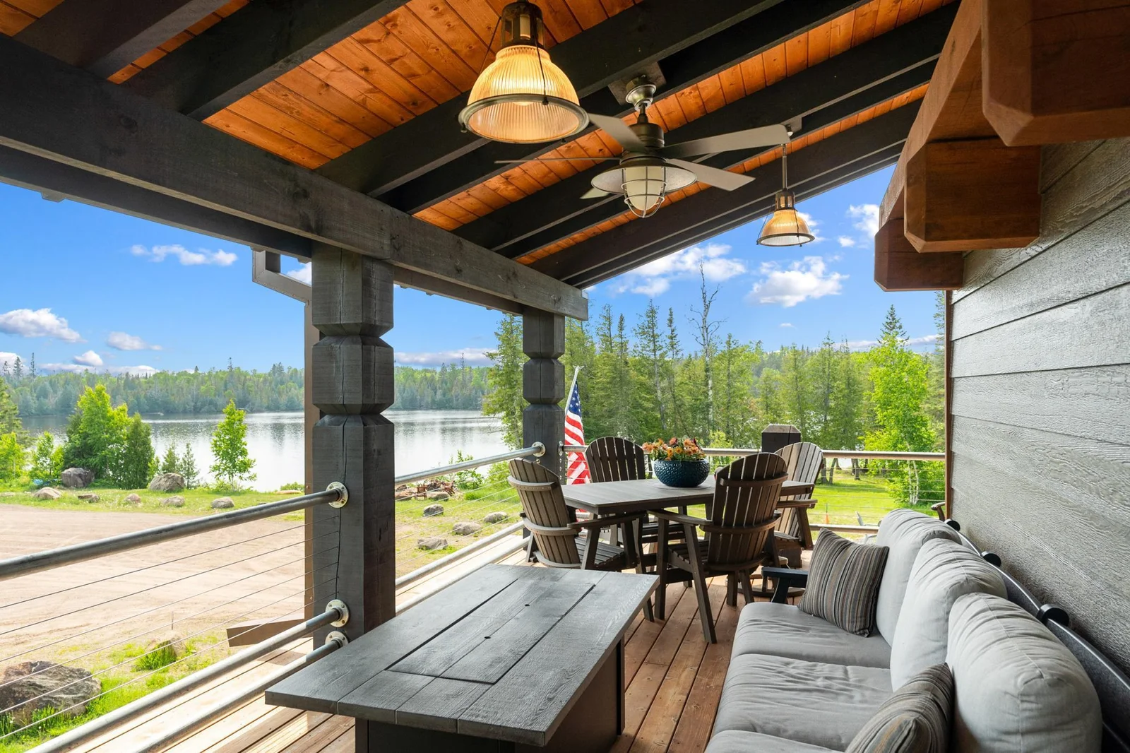 Cabin 1 Outdoor Dining