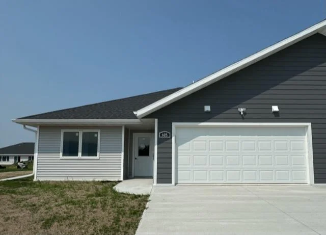 605 McKinley Street, Warroad