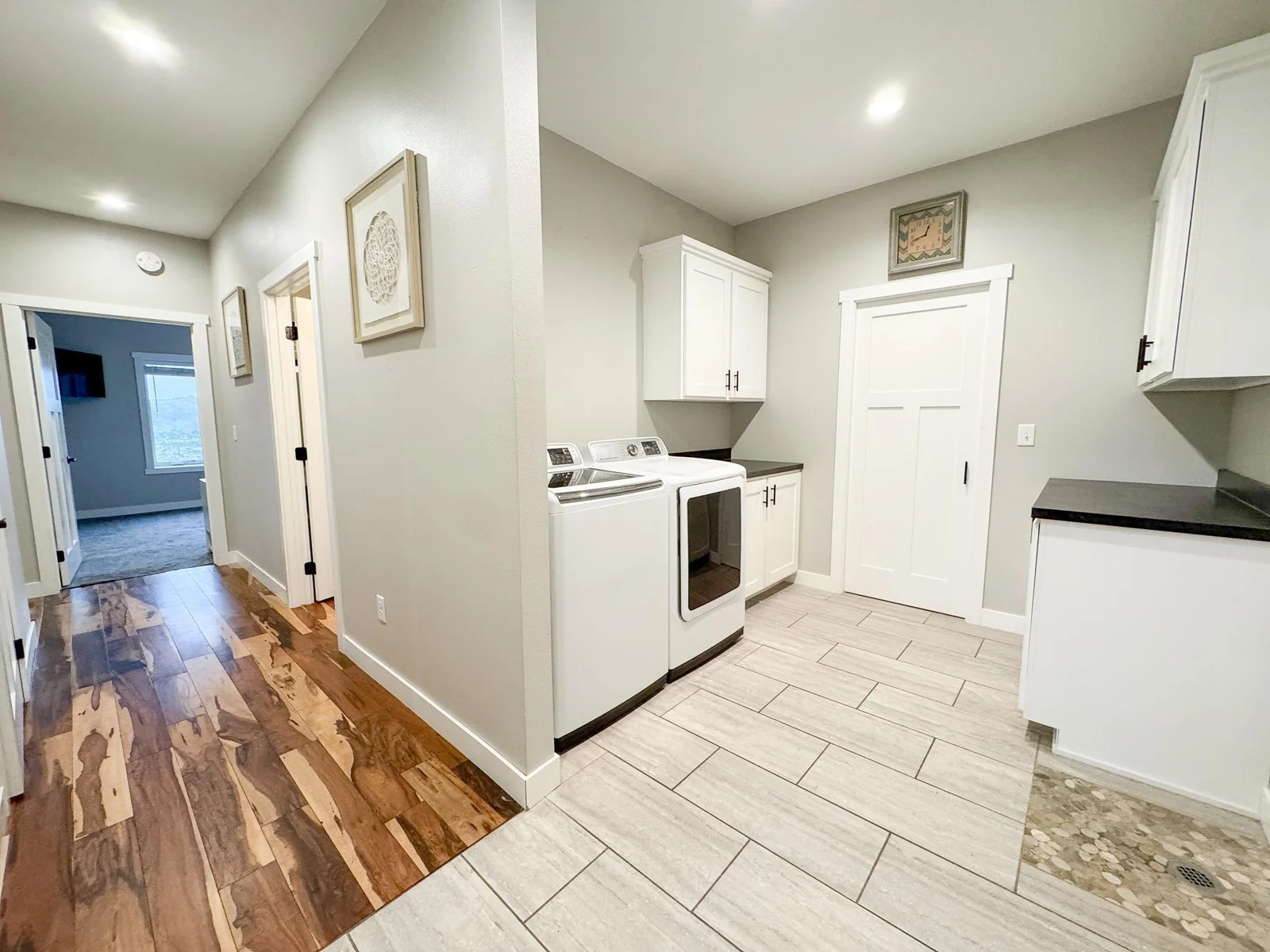 Laundry Room.jpg