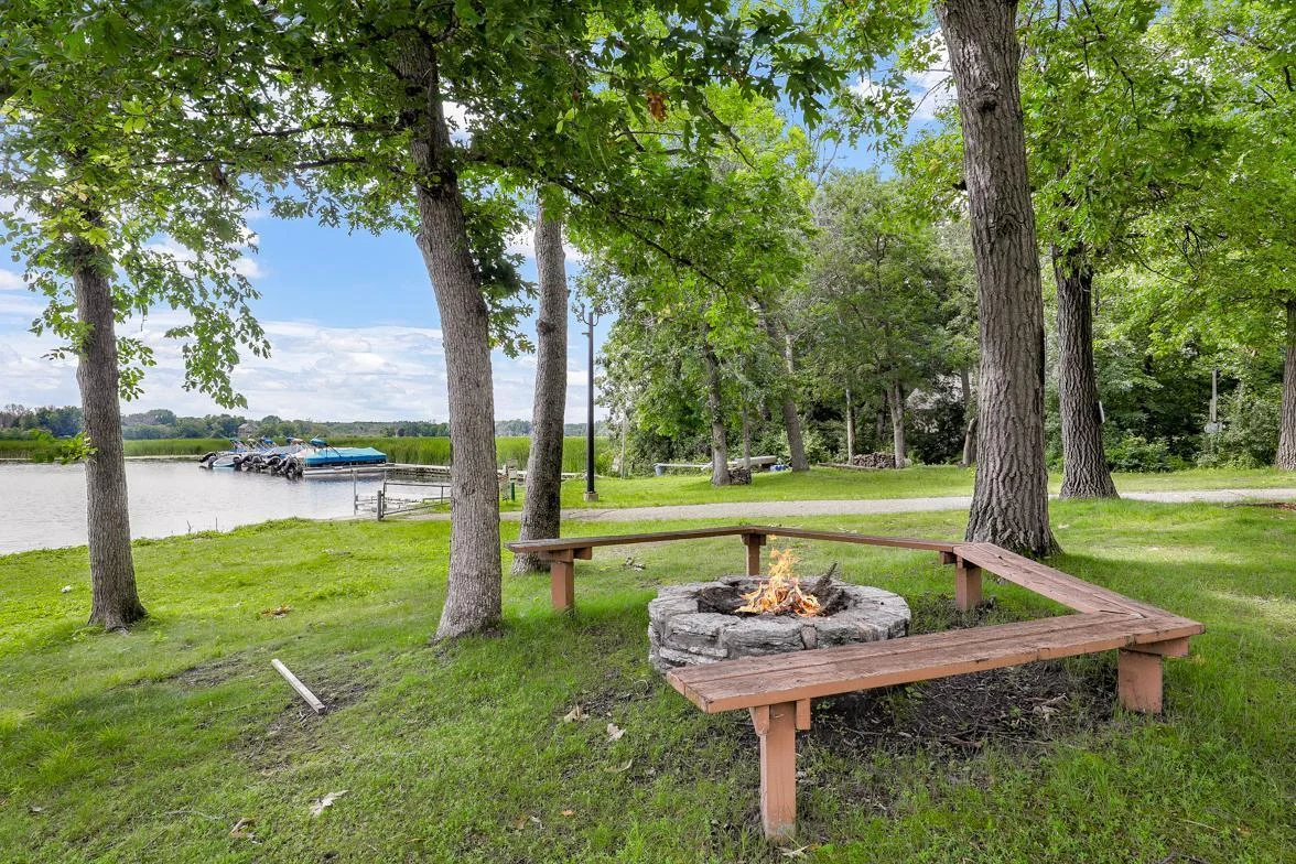 Oakshore Park Fire Pit