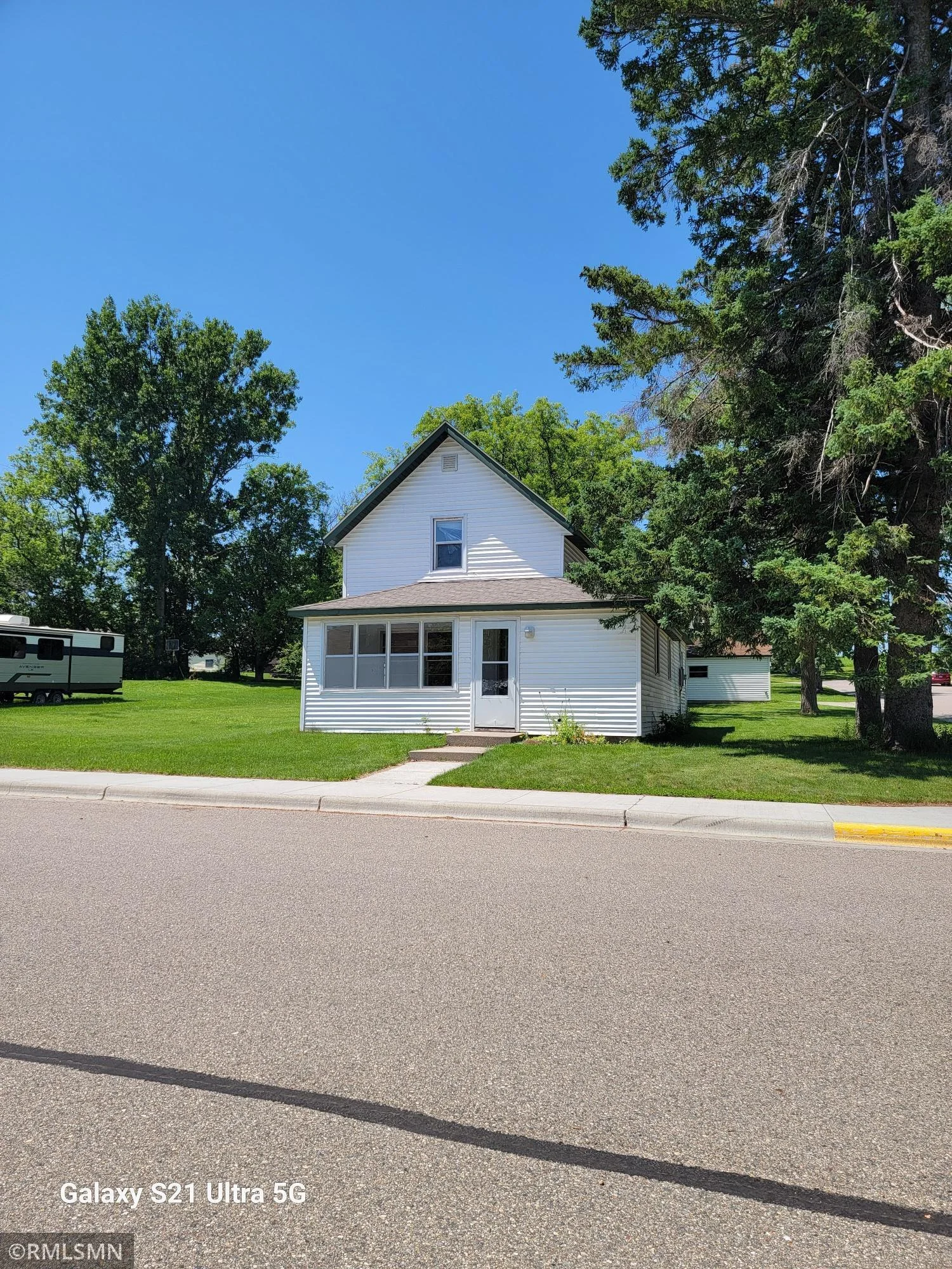 150 Gillis Avenue, Browerville