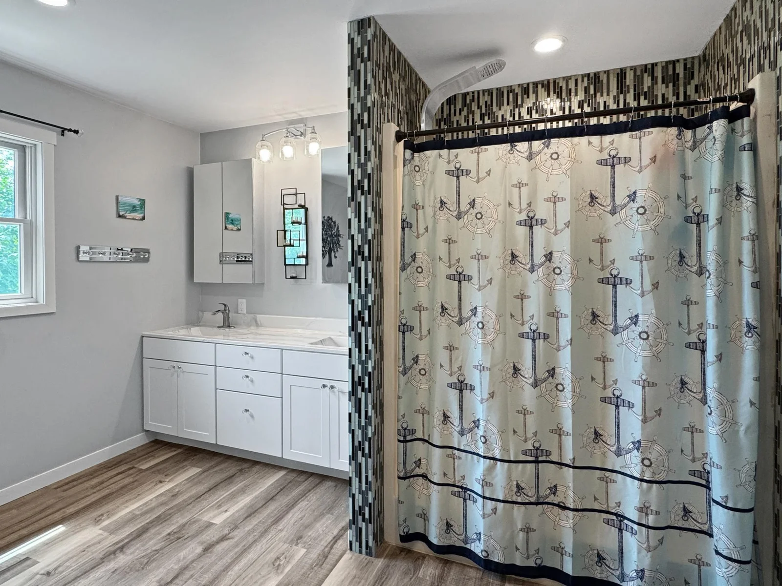 Upstairs Bathroom #3