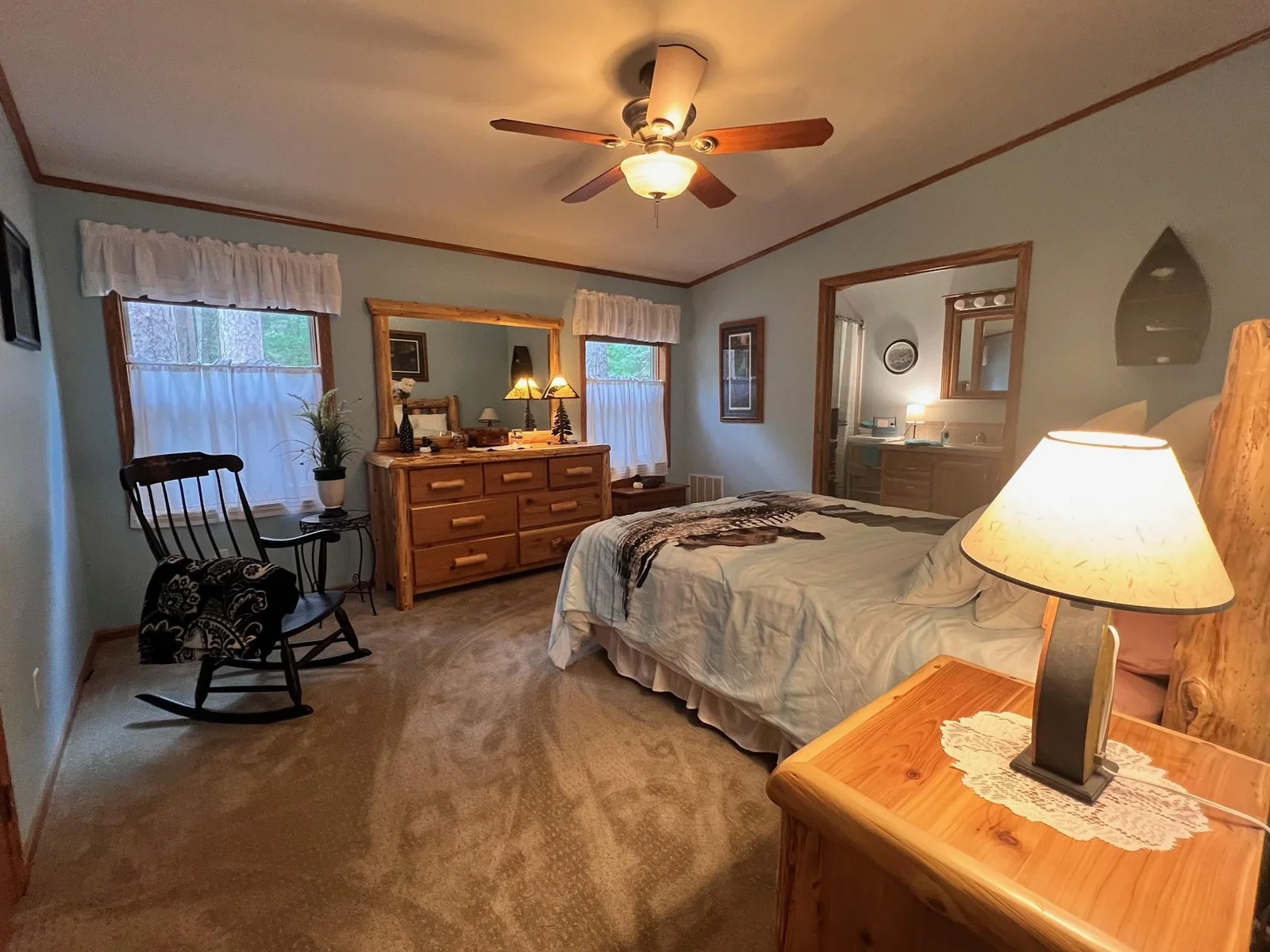 Inside 6.jpg