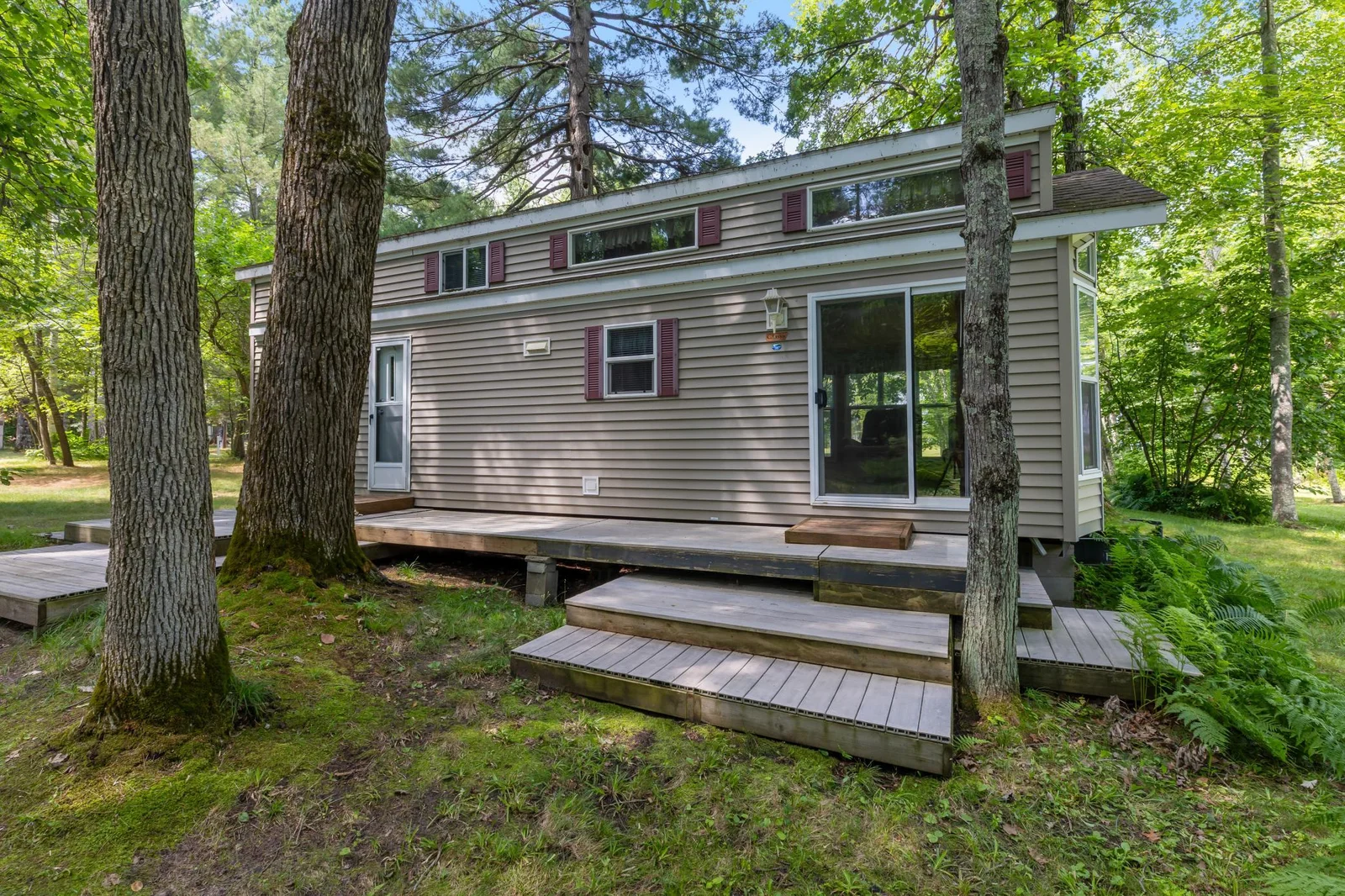Front deck of the guest cabin. Seller obtained a license with the county which classifies it as a permanent building (which doesn't need to be moved).