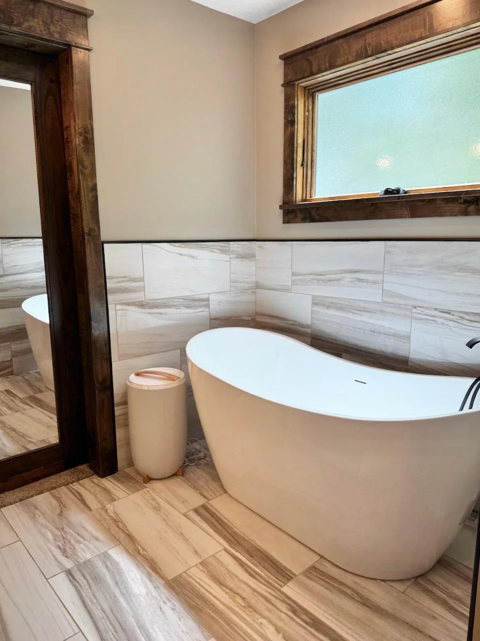 Soaker Tub In Primary Bathroom.jpeg