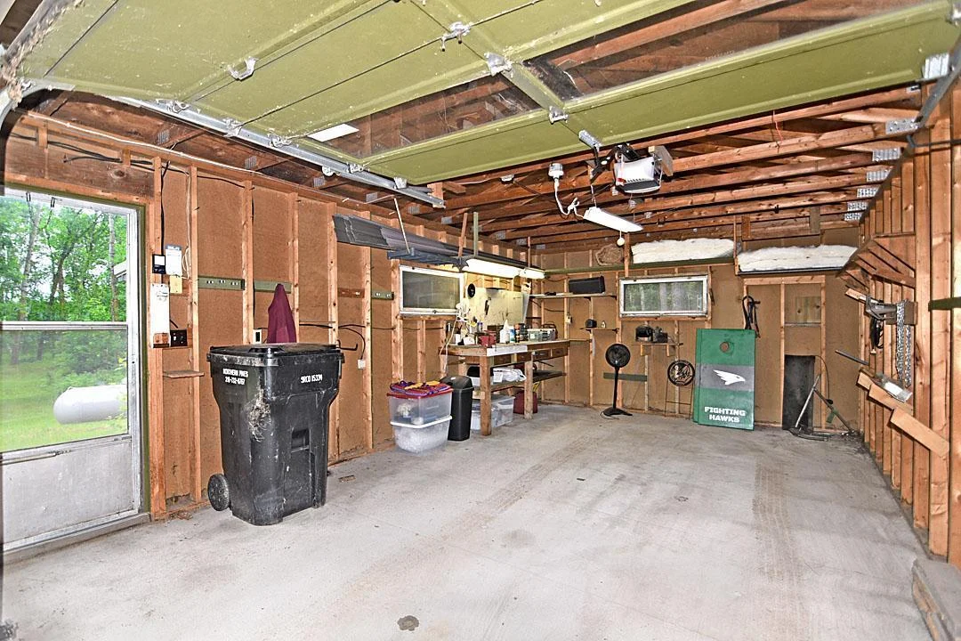 Detached Garage