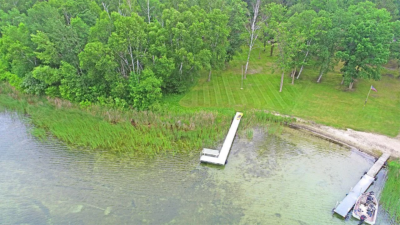 Dock