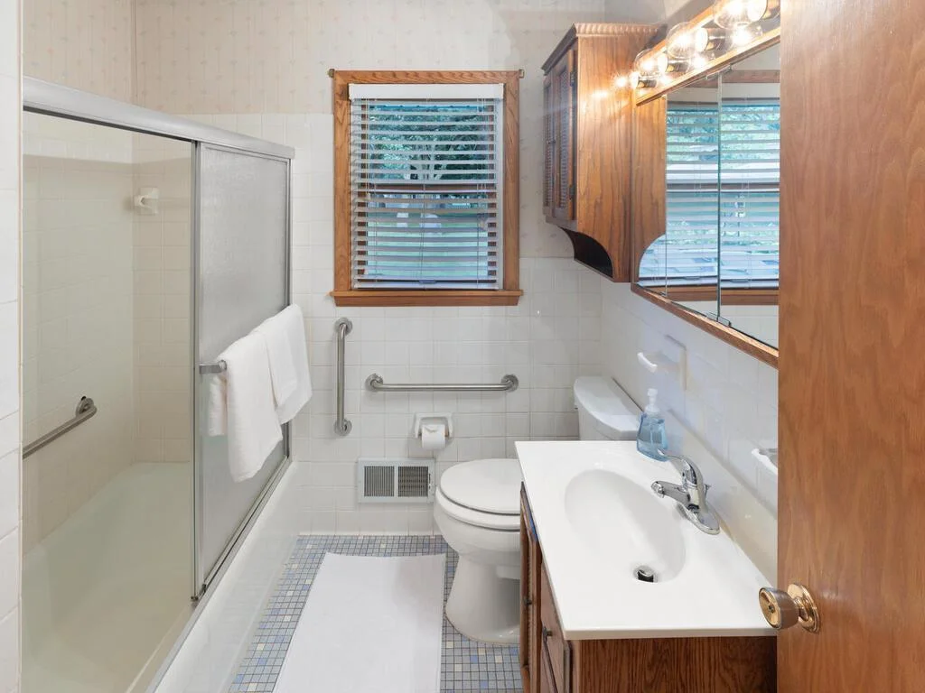 11827 Douglas Dr N Champlin MN 55316 USA-032-037-032-MLS_Size.jpg