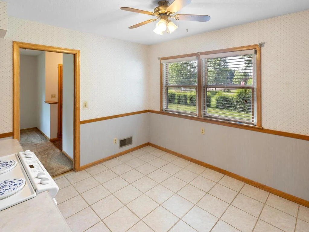 11827 Douglas Dr N Champlin MN 55316 USA-022-023-022-MLS_Size.jpg