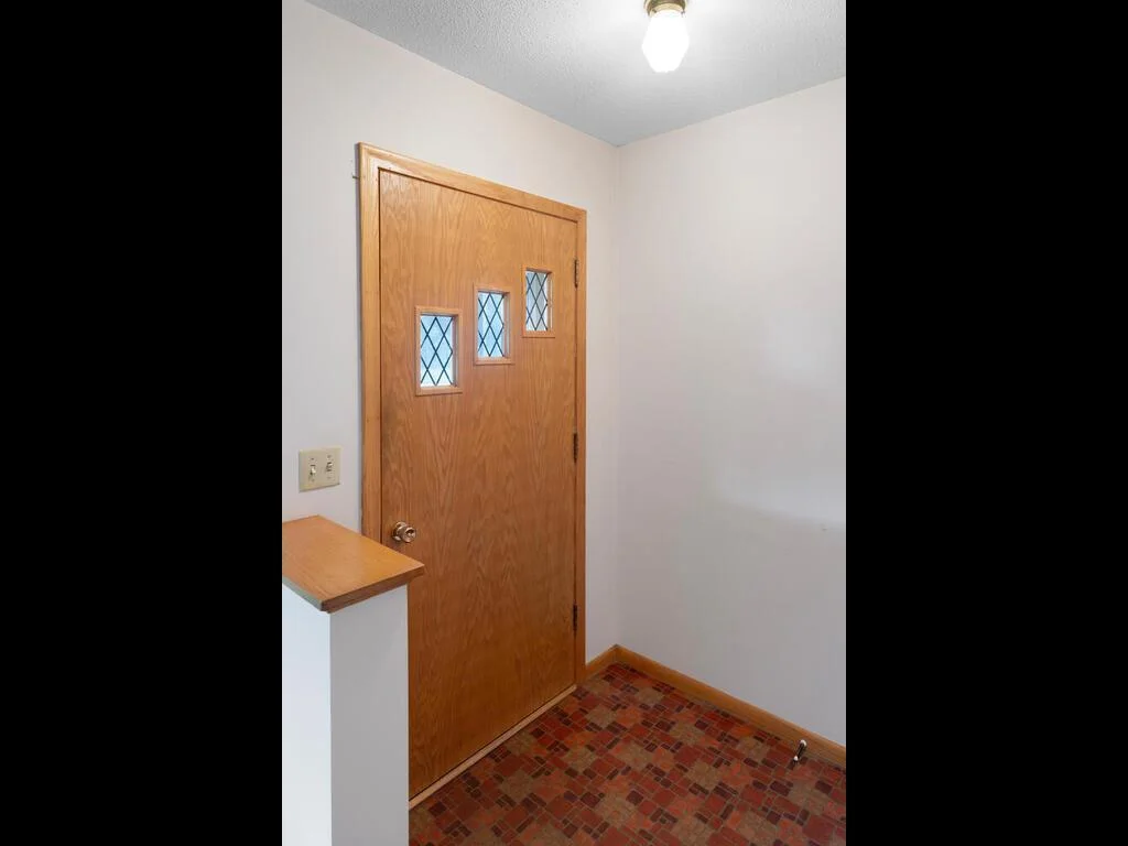 11827 Douglas Dr N Champlin MN 55316 USA-013-004-013-MLS_Size.jpg