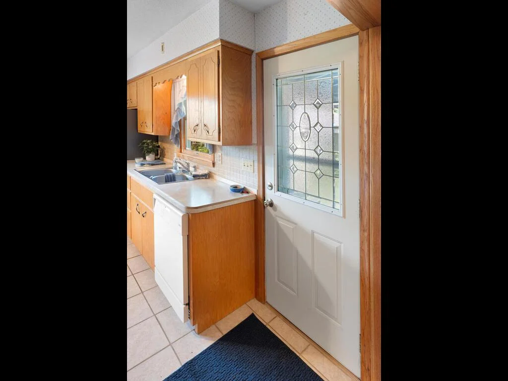 11827 Douglas Dr N Champlin MN 55316 USA-023-007-023-MLS_Size.jpg