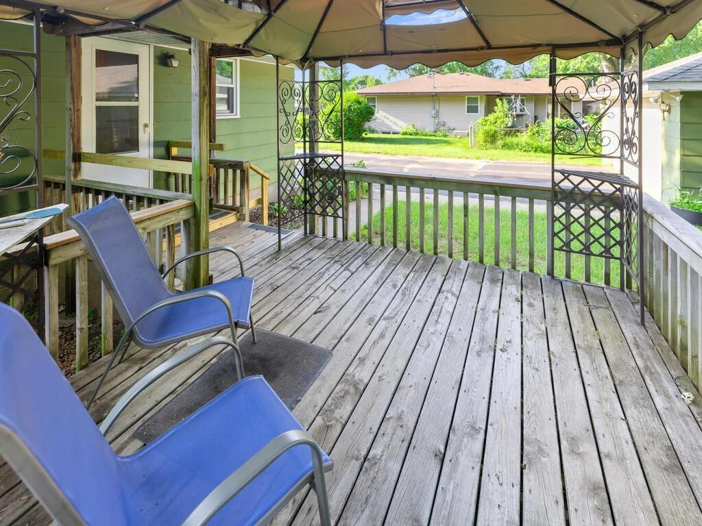 11827 Douglas Dr N Champlin MN 55316 USA-004-011-004-MLS_Size.jpg