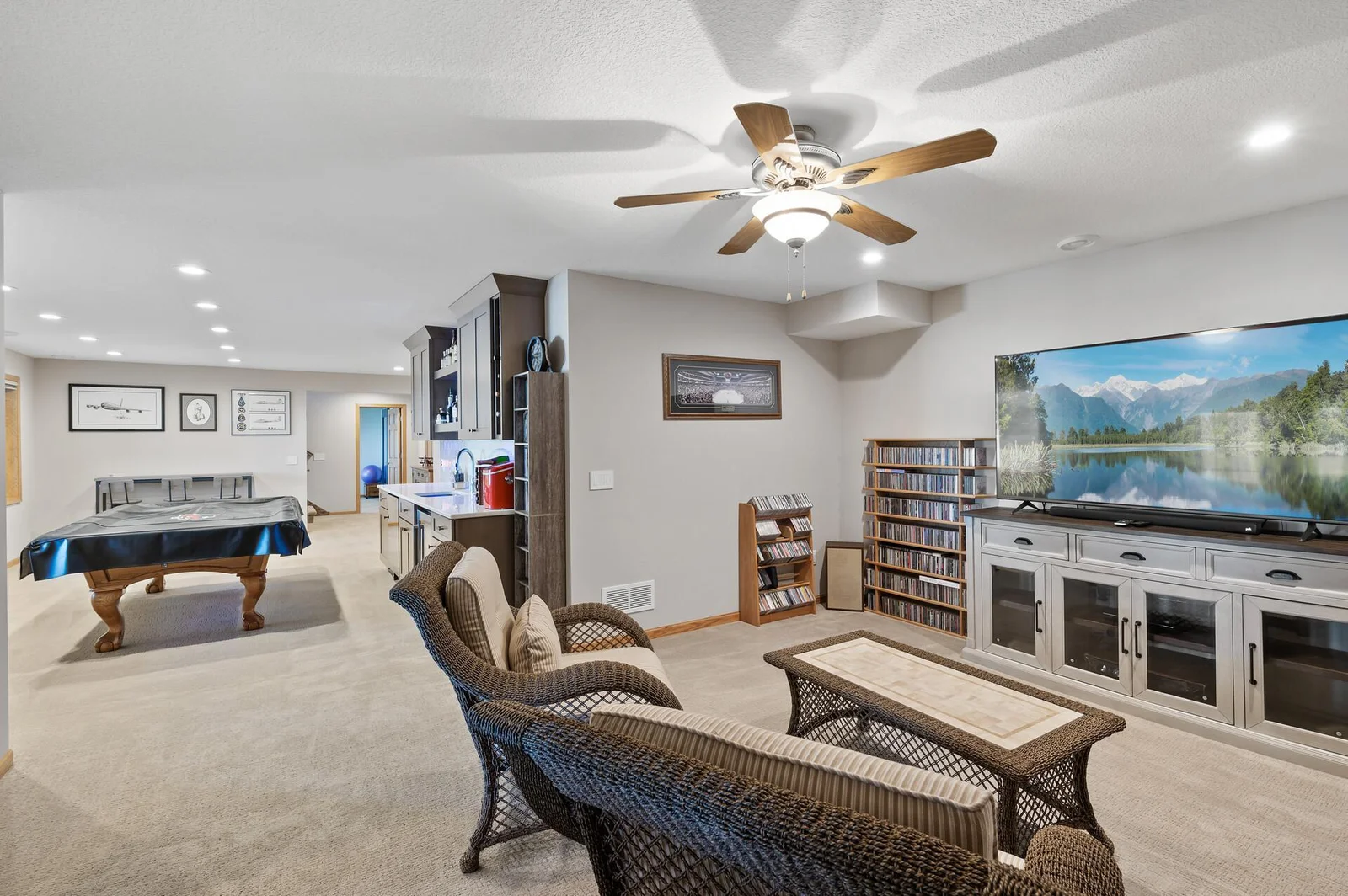 Open concept recreation/family room