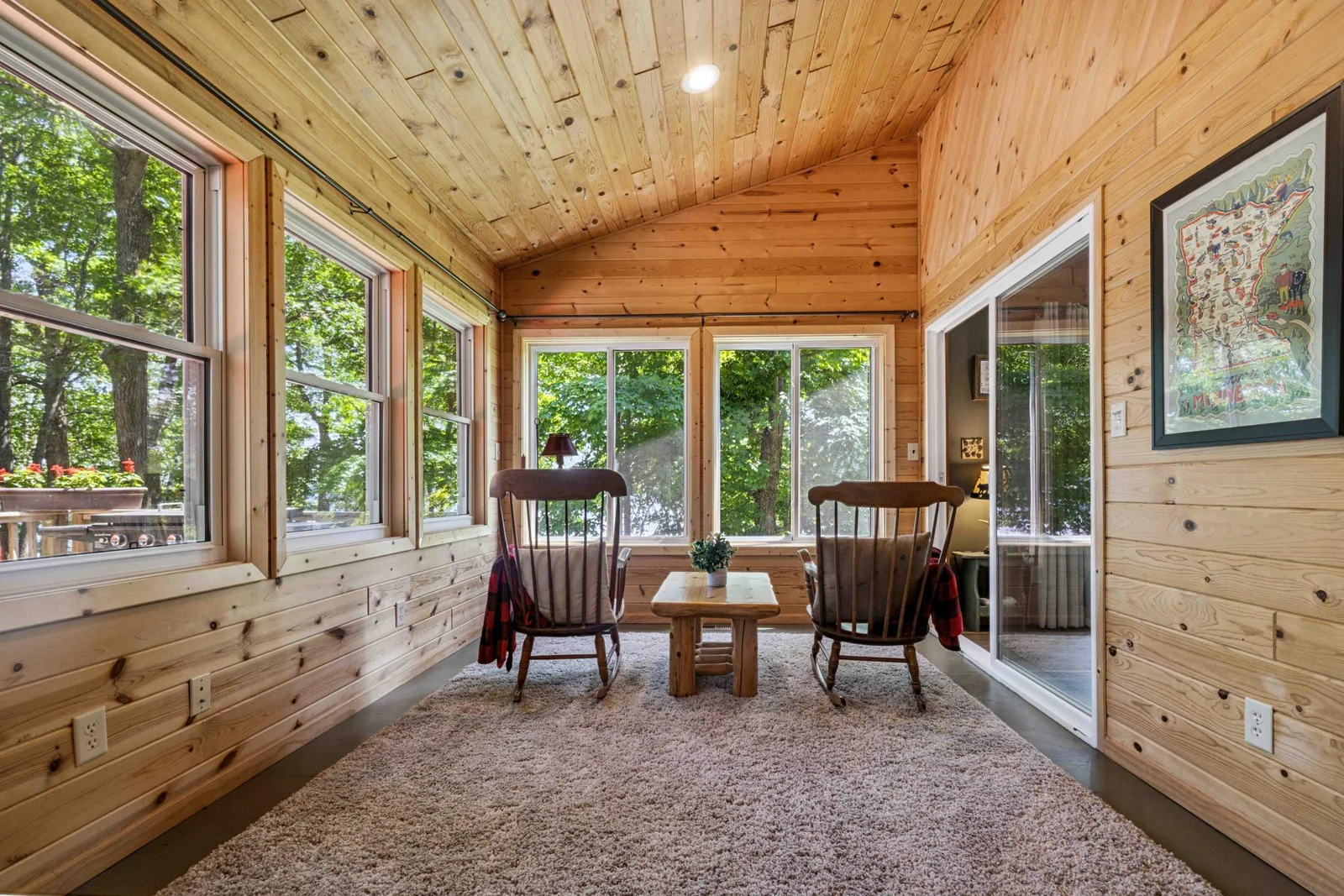 4-season enclosed porch