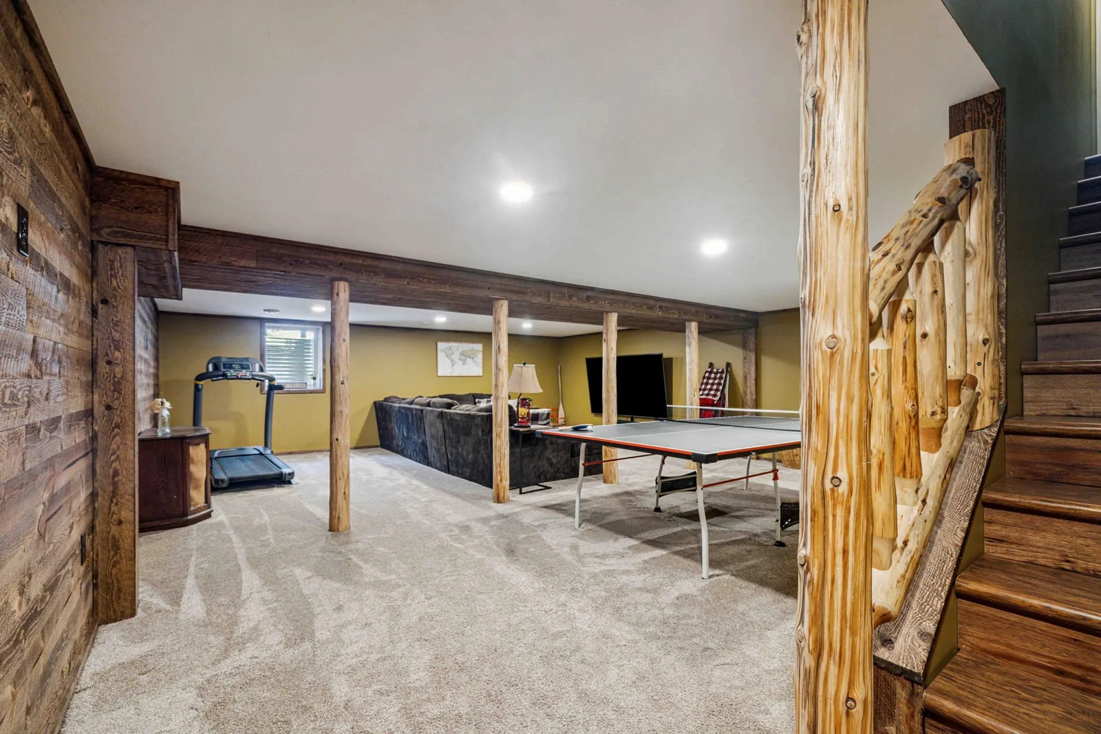 Family/game/greatroom
