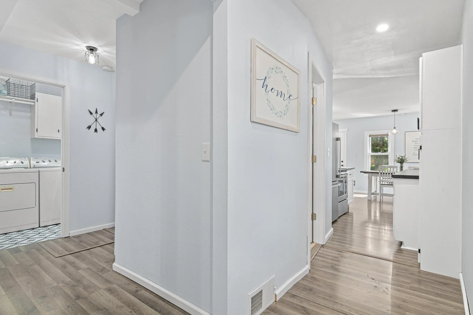 706 2nd Avenue NW-14.jpg