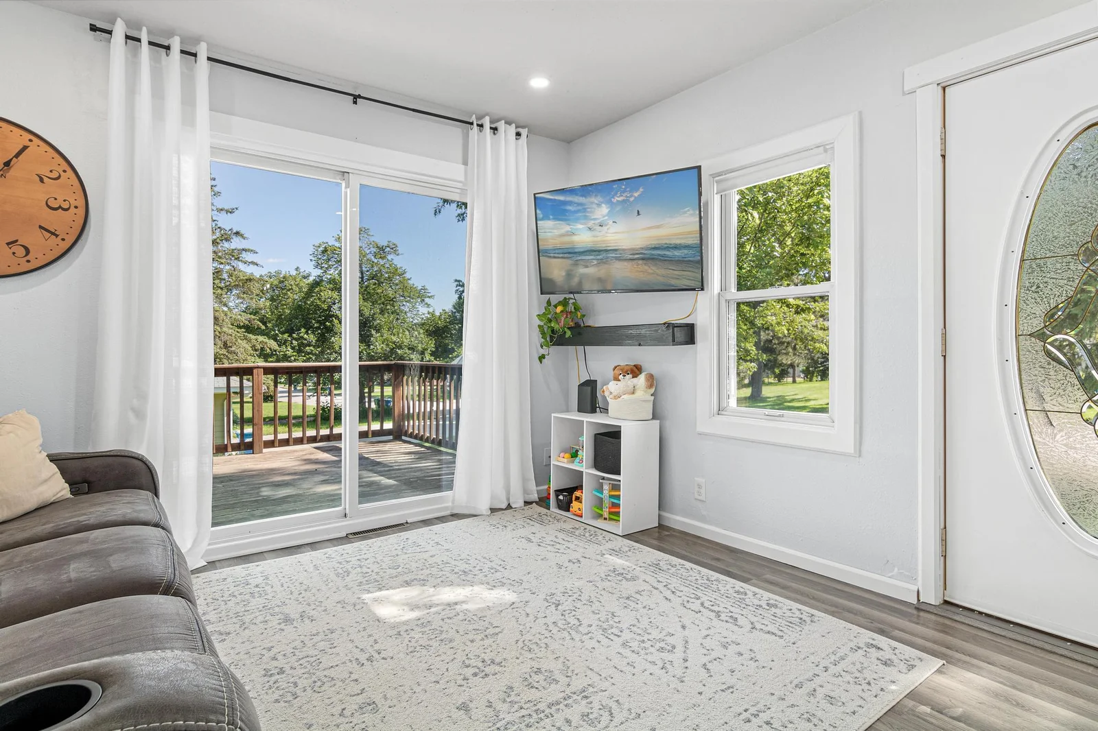 706 2nd Avenue NW-5.jpg