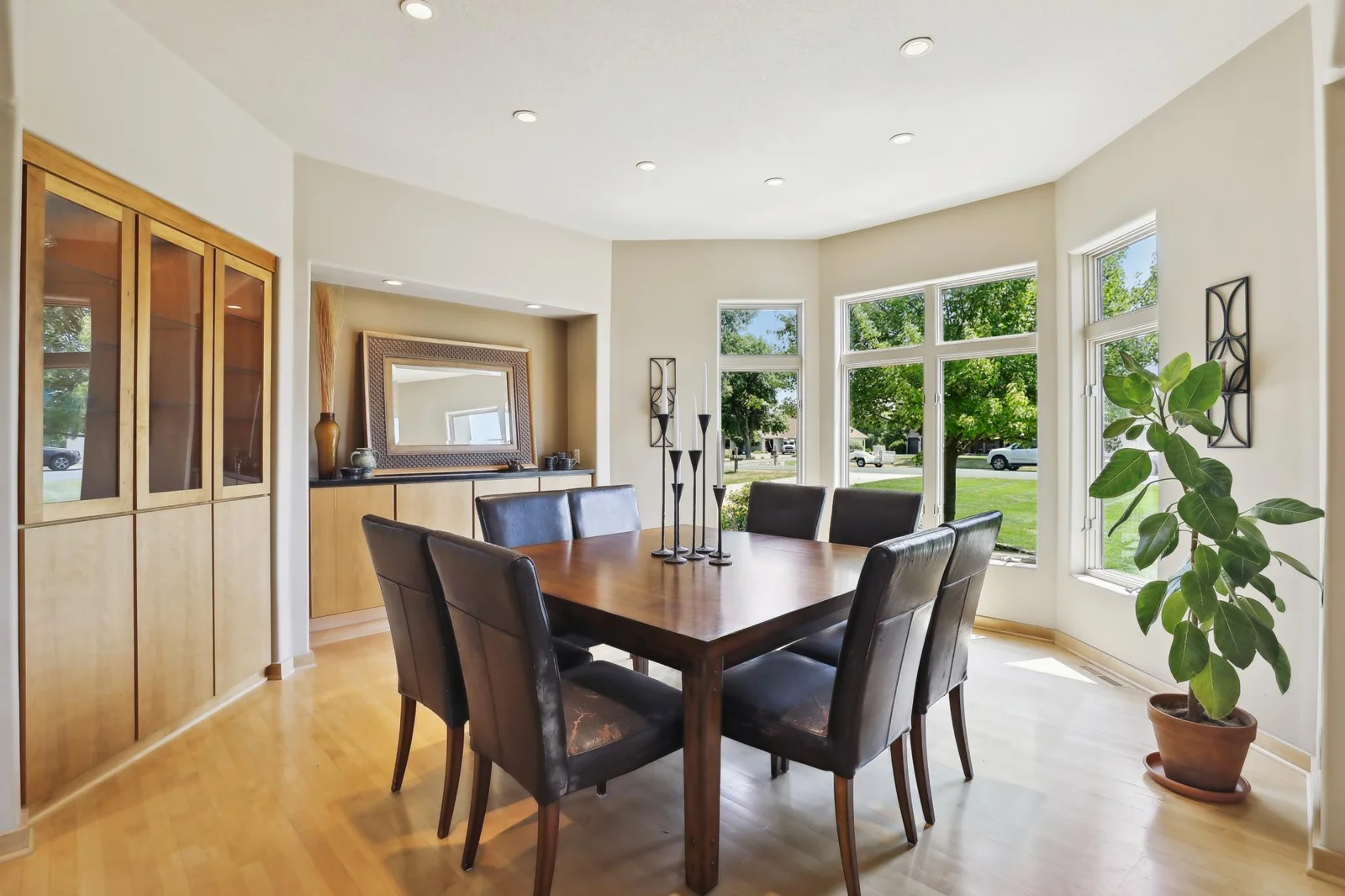Separate formal dining is perfect for entertaining guests! Gorgeous maple, hardwood floors!!!