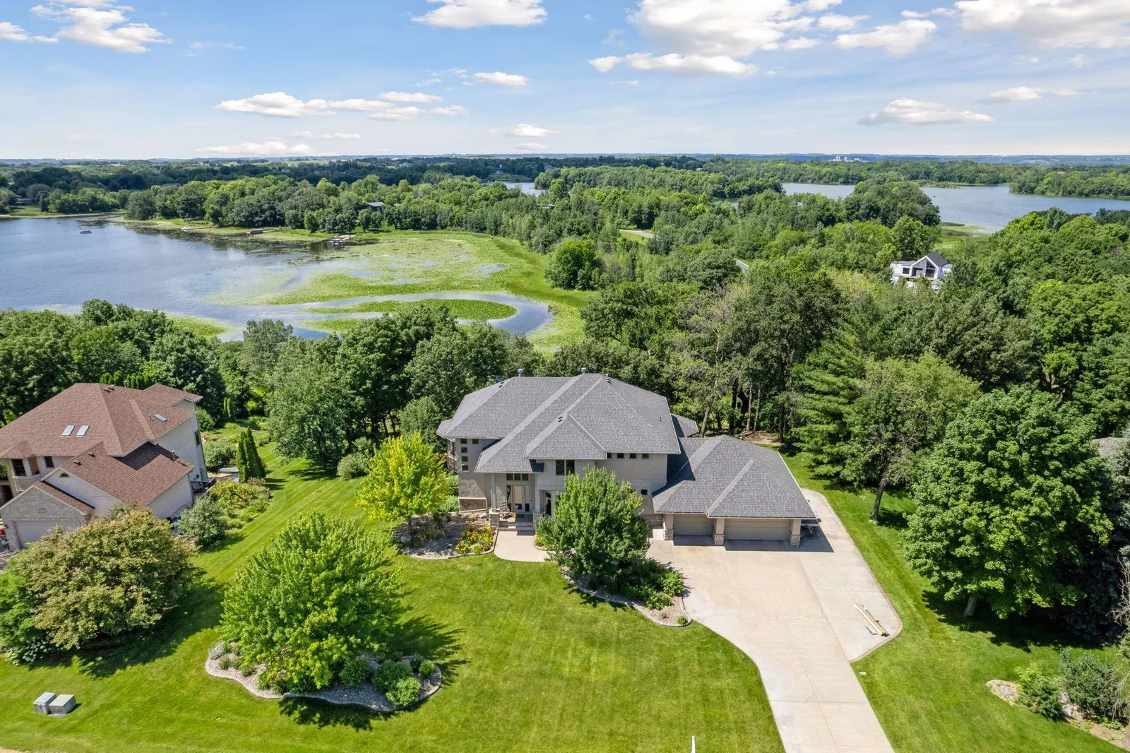What a setting! Trees, lakeshore is all you need in Minnesota! You will LOVE this private lot and location! Great fishing / recreational lake home in the south metro! Nestled on a fabulous, .87 acre lot!