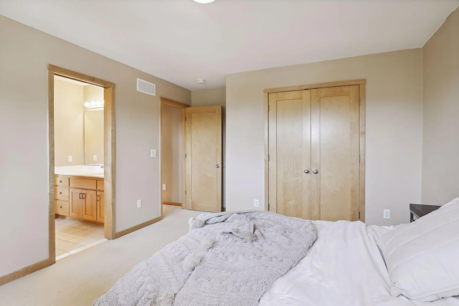 Spacious upper level, 2nd bedroom features an convenient Jack and Jill bath!