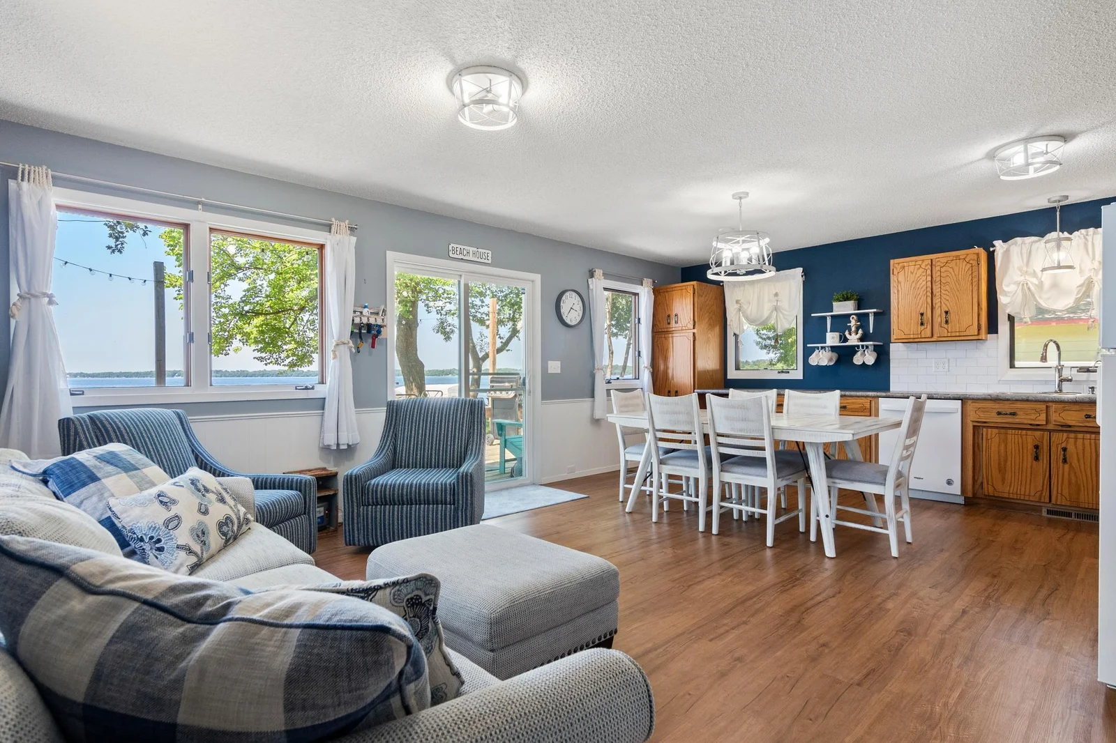 Kitchen/Dining