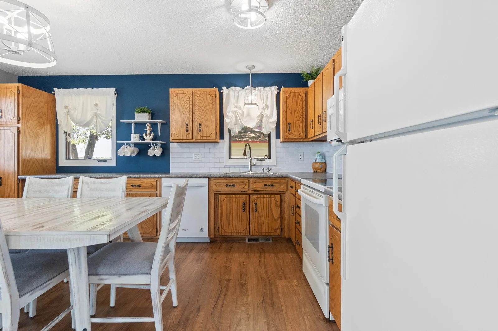 Kitchen/Dining