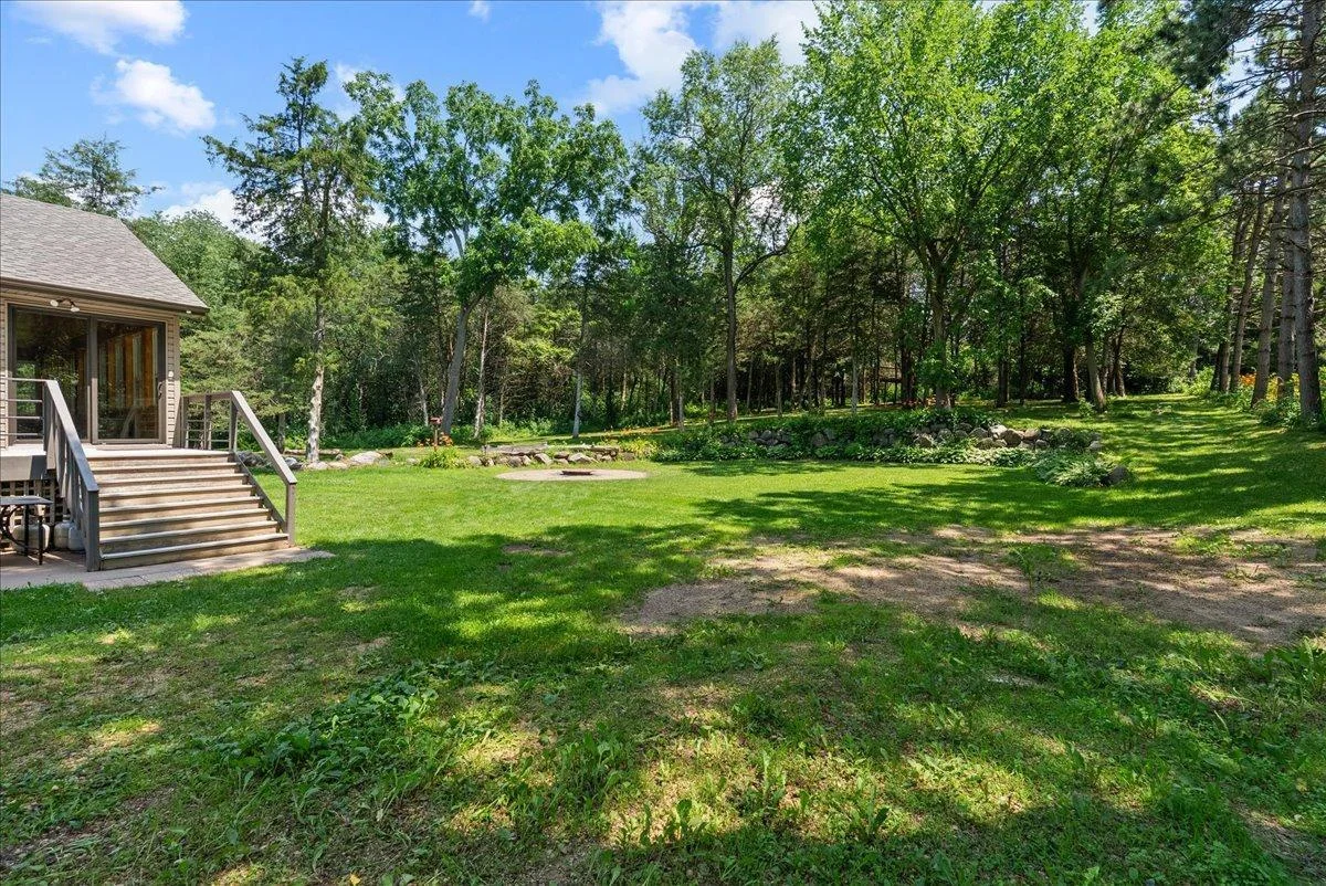 36-Backyard.jpg