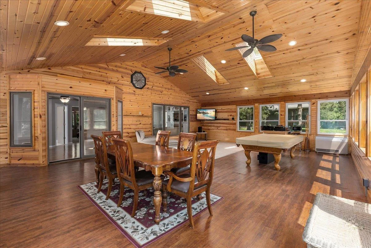 14-Sunroom.jpg