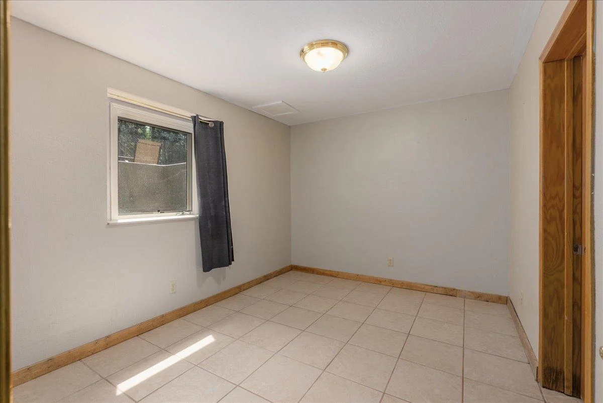 29-Bedroom 4.jpg
