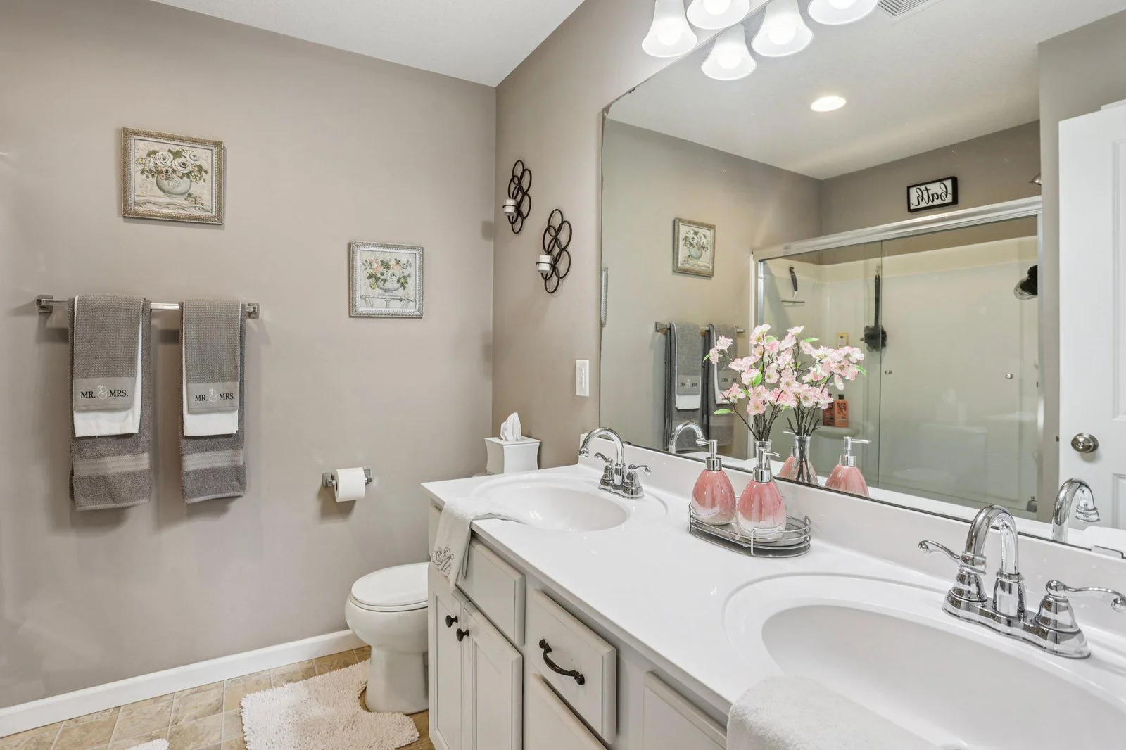 332 4th Ave, Lonsdale