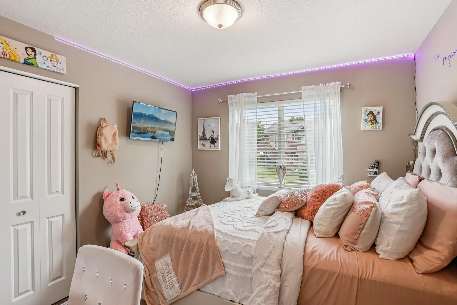 332 4th Ave, Lonsdale