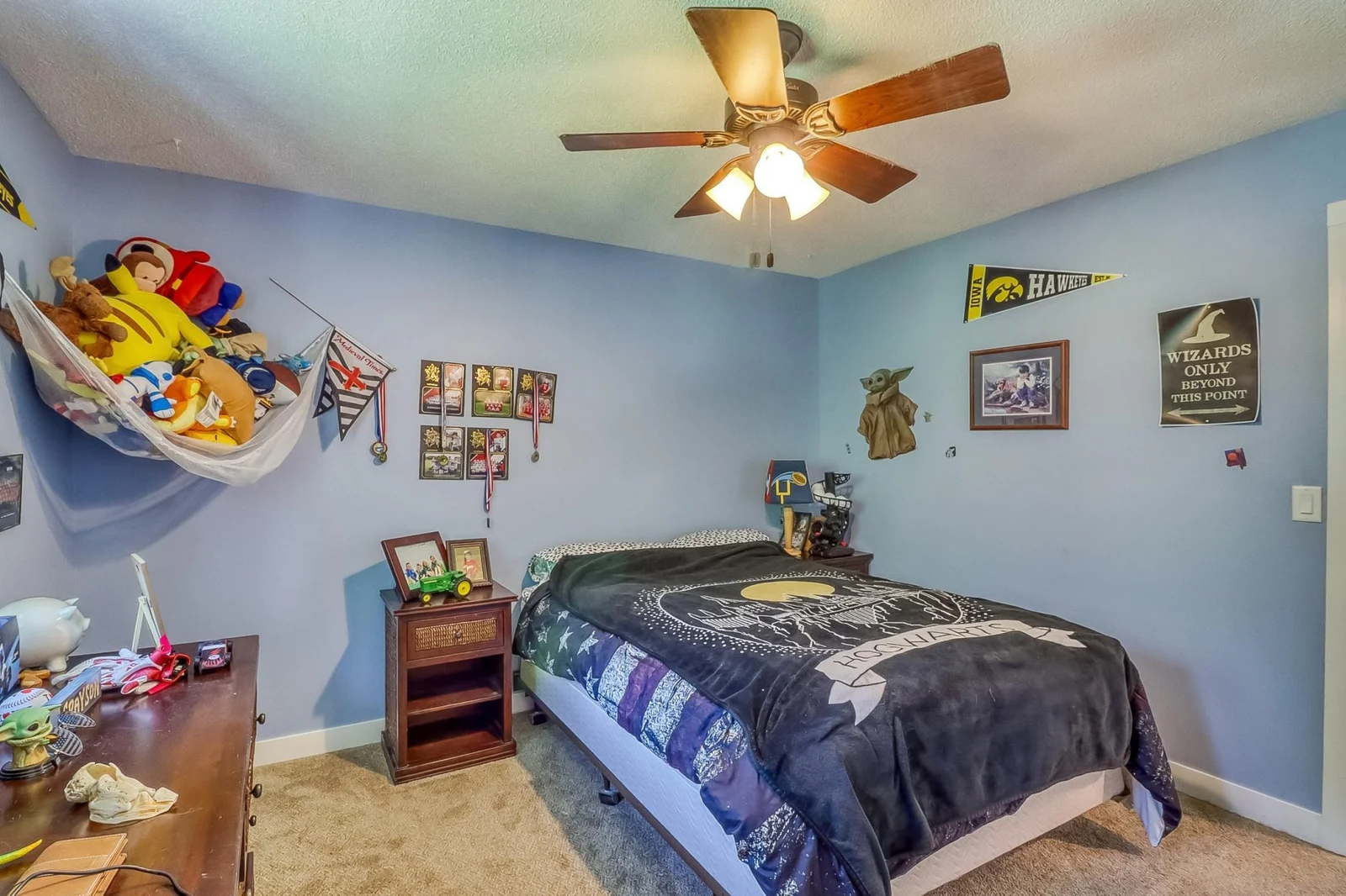 Upstairs Bedroom1_2.jpg