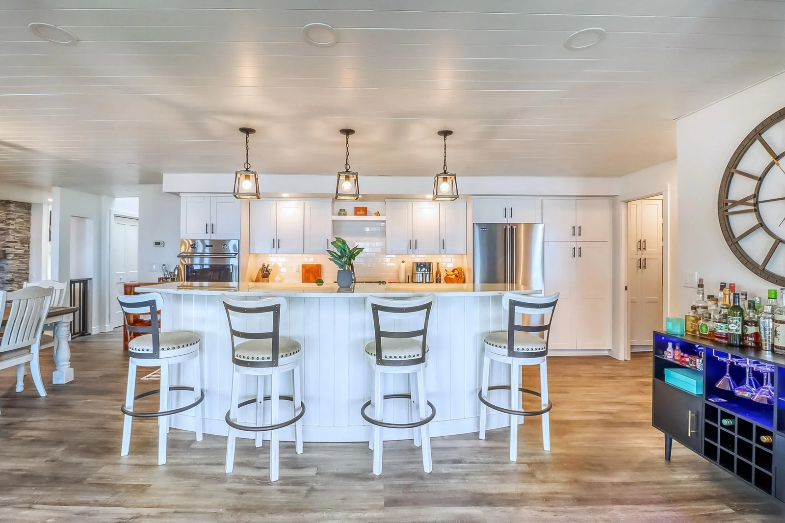 Kitchen1_1.jpg