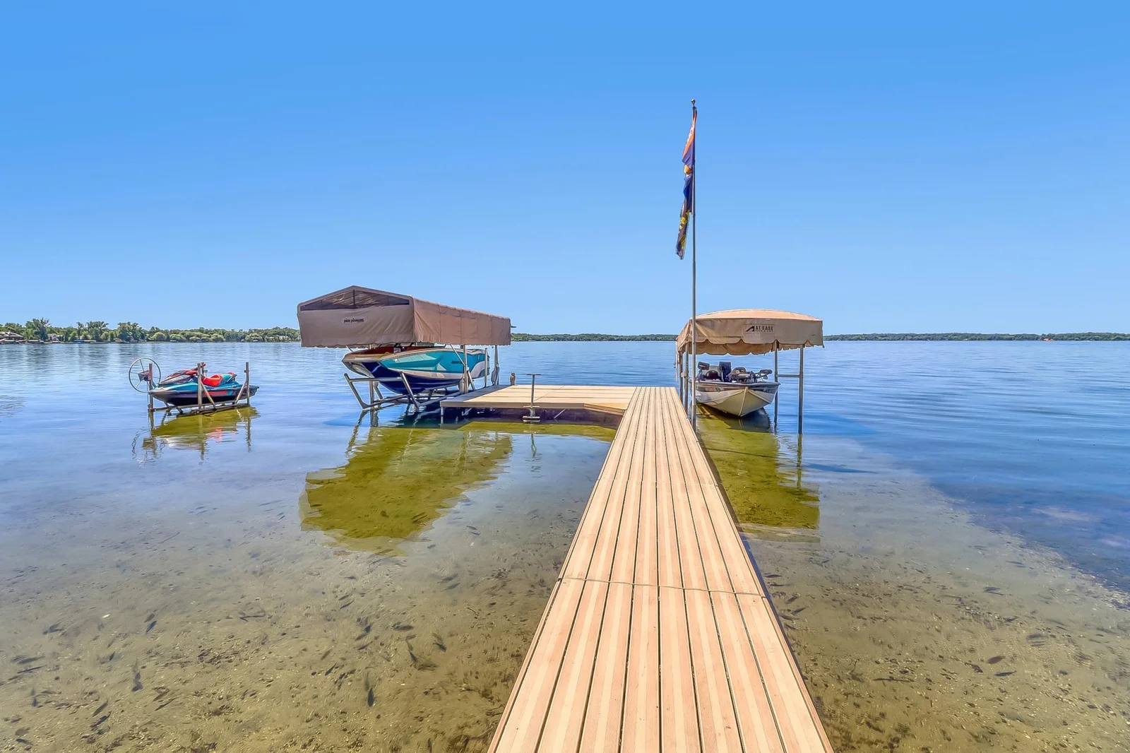 Lake1_0.jpg