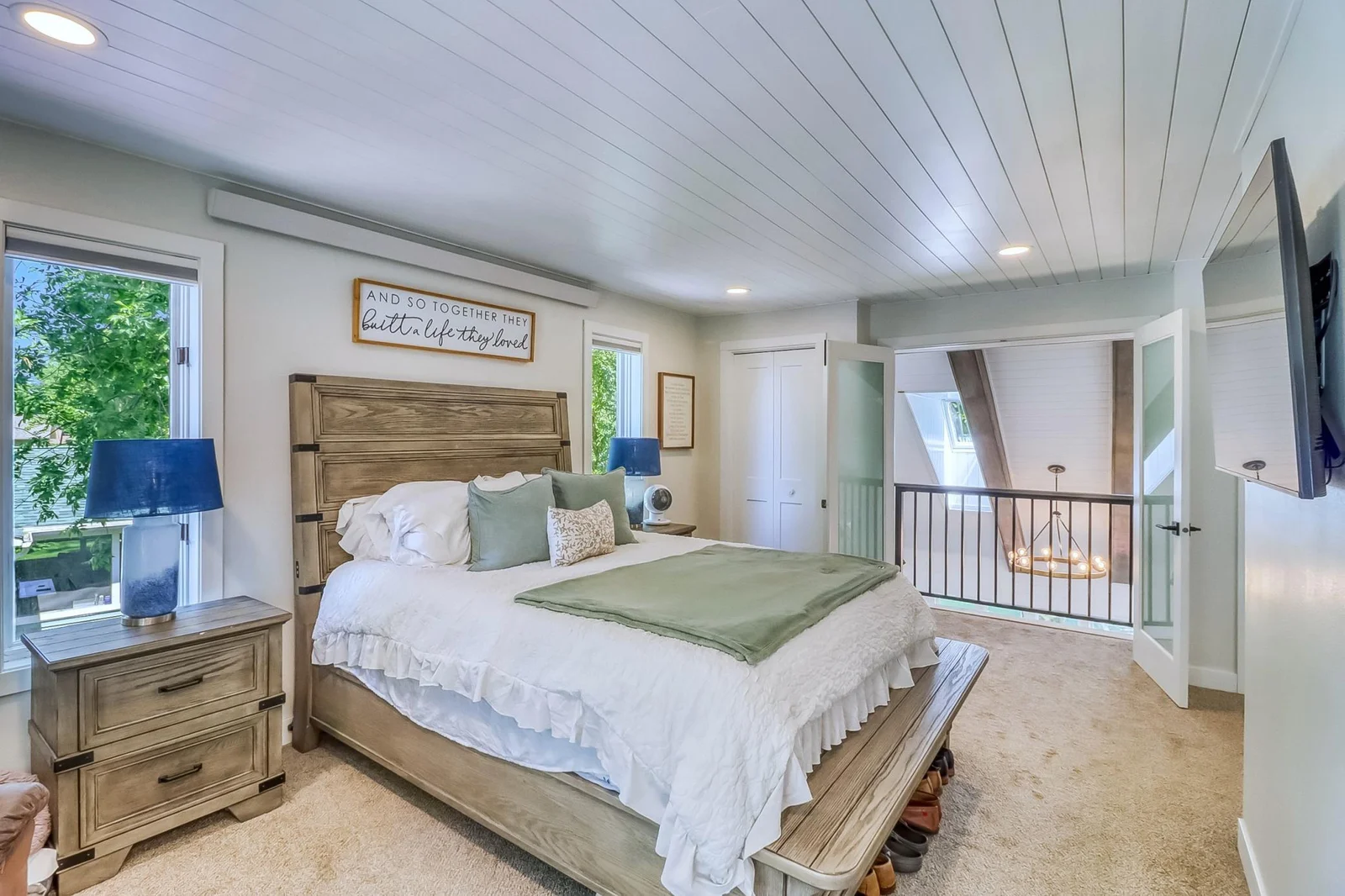 Primary Bedroom1_2.jpg