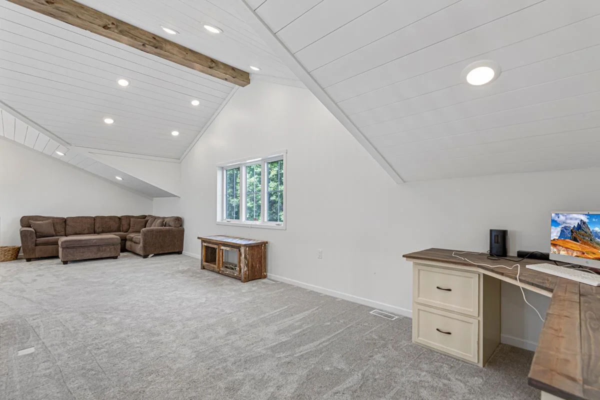 50 Loft.jpg