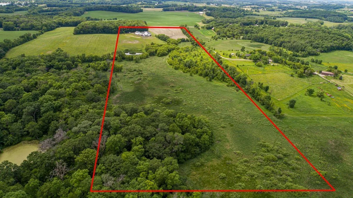 Aerial 12 outline.jpg