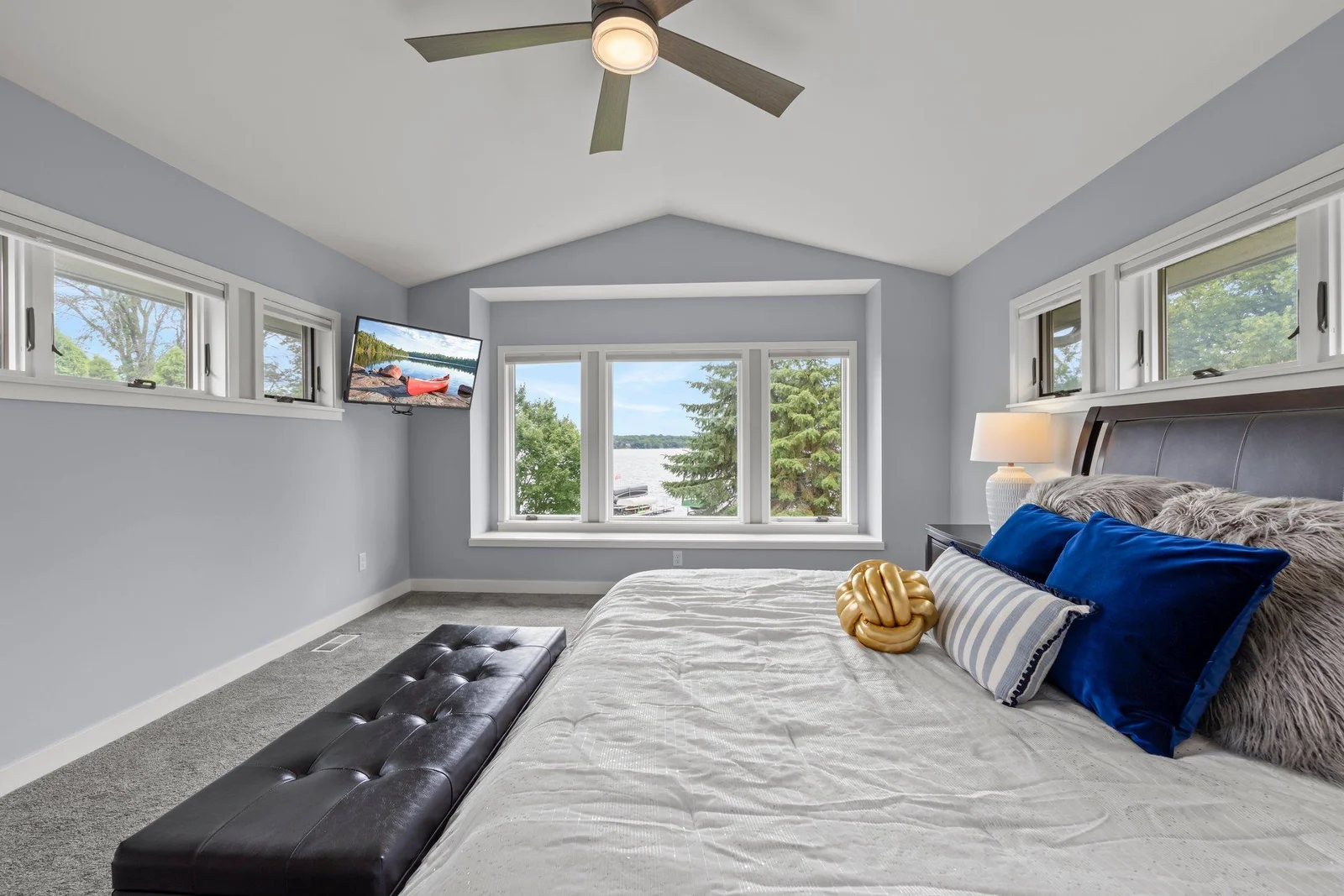 Upper Level Primary Suite