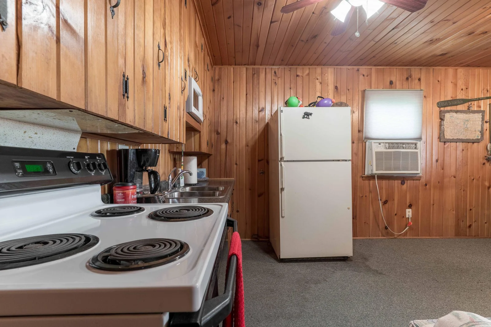 Kitchen area Bunk Housee