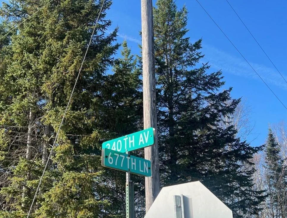 NE corner