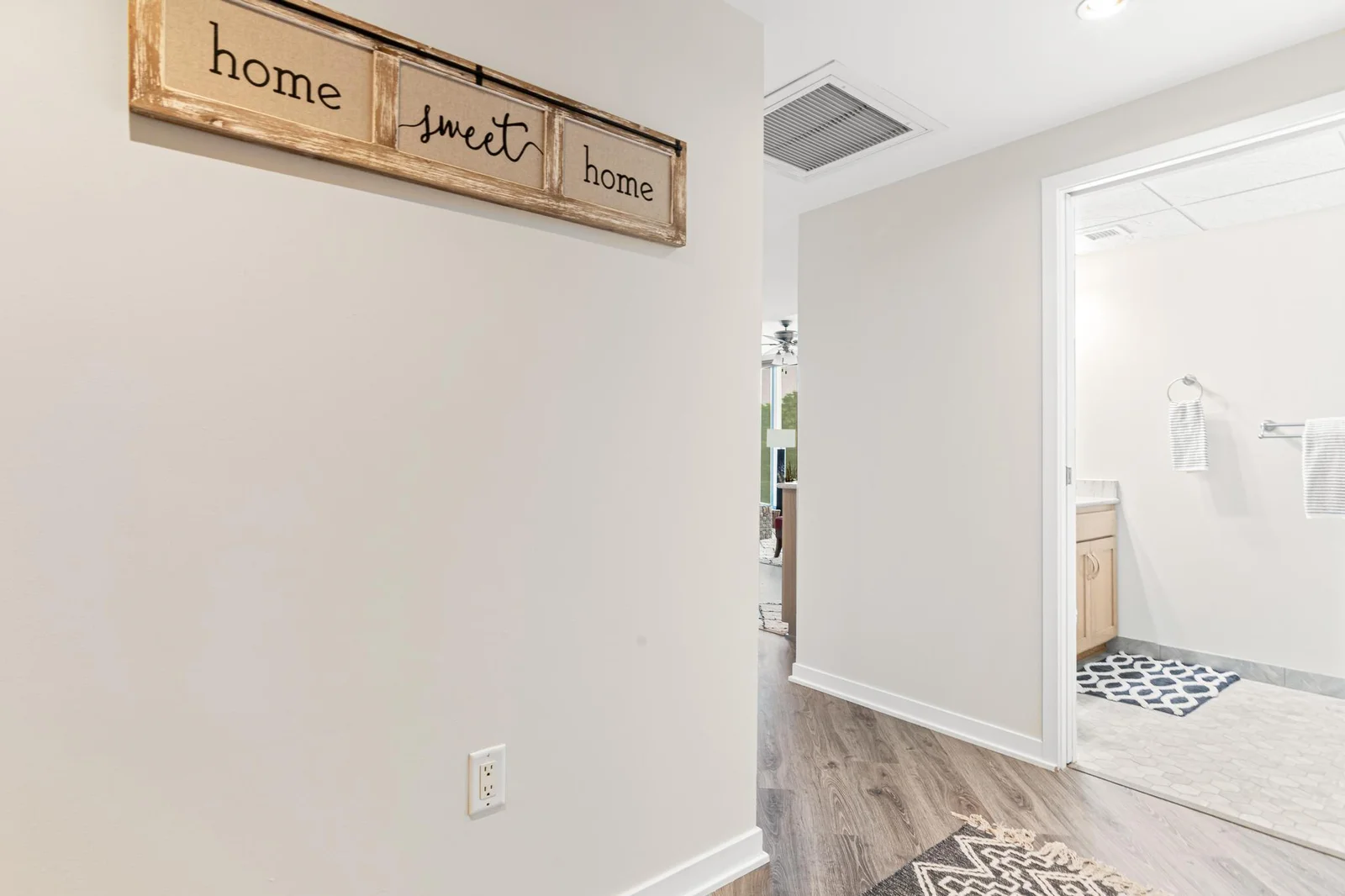 Welcome Home Entry